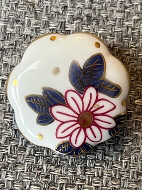 Royal Albert Porcelain Floral Brooch – 100 Years Collection "Regan" Pattern